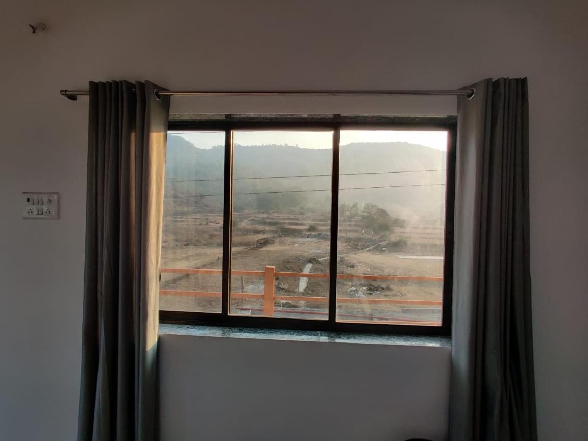 Sunshine Sea View Ξενοδοχείο Alībāg Εξωτερικό φωτογραφία